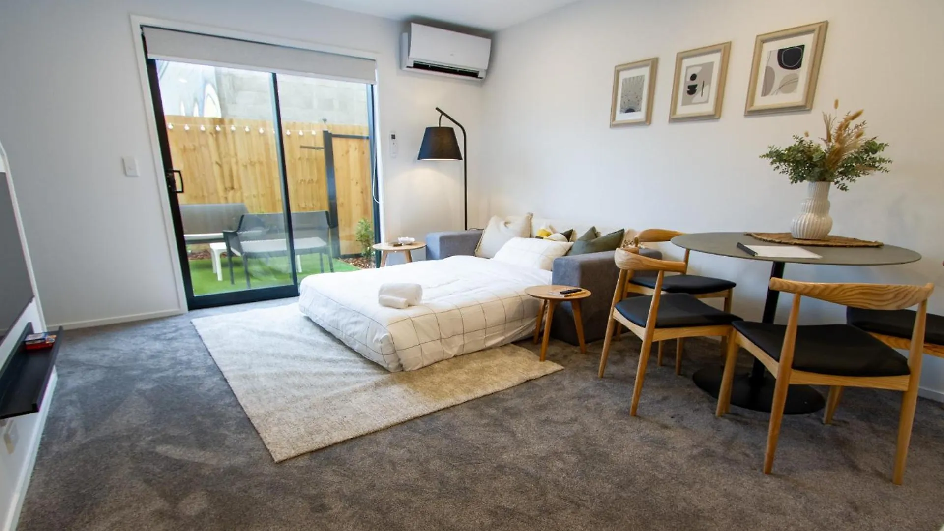 1 Bed Comfort In The Heart Of Chch 크라이스트처치 아파트