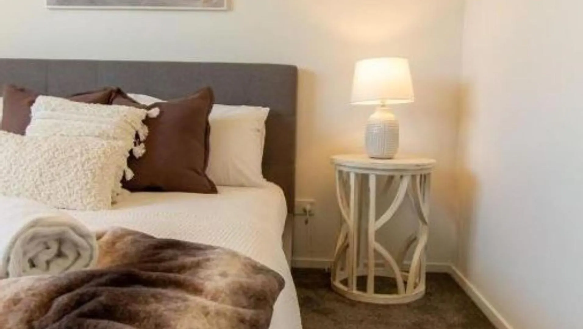1 Bed Comfort In The Heart Of Chch Κράισττσερτς 0*,